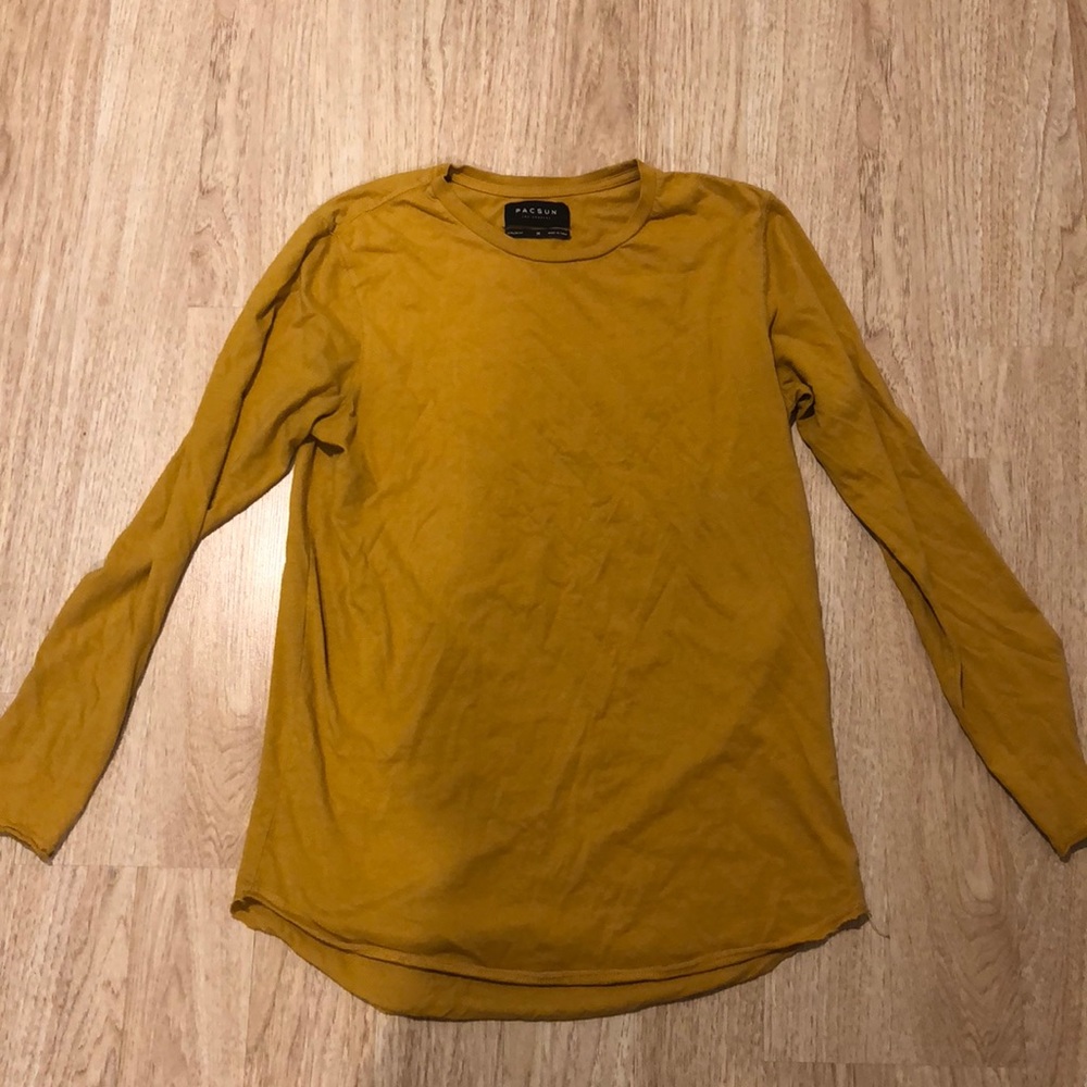 long sleeve shirt